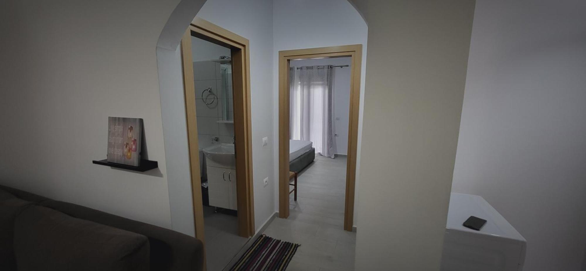 Pensjonat Eglent's Tourist House Saranda